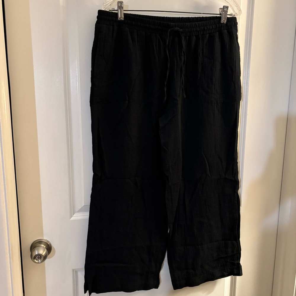 Candace Cameron Bure Black Gauze Women's Pants Sz Med petite - Picture 2 of 7